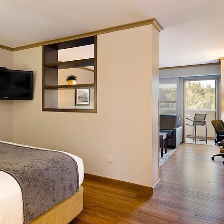 Clubhouse Hotel And Suites ピア エクステリア 写真
