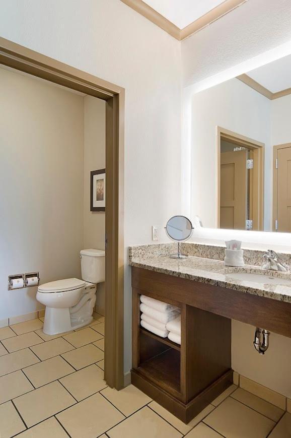 Clubhouse Hotel And Suites ピア エクステリア 写真